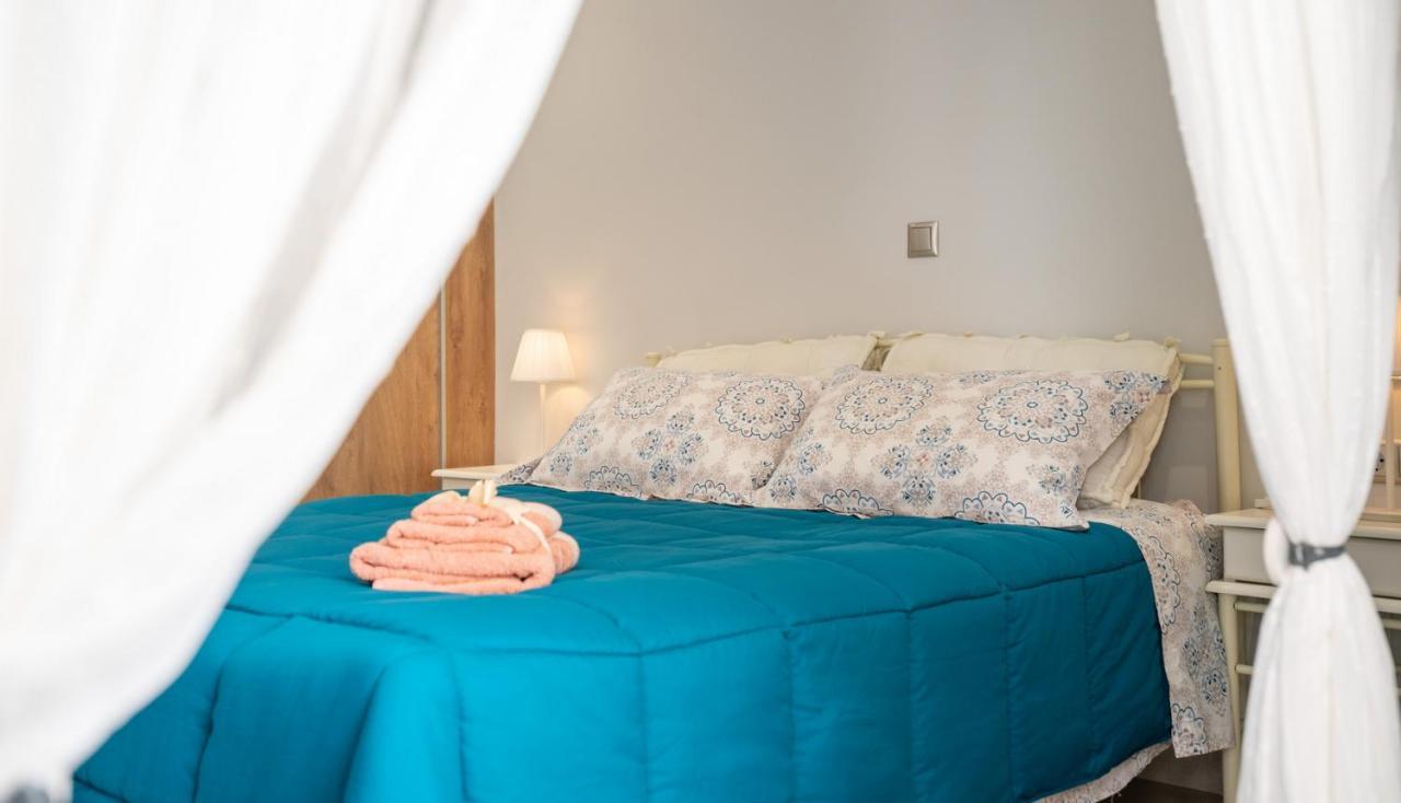Loutraki House Apartamento Exterior foto